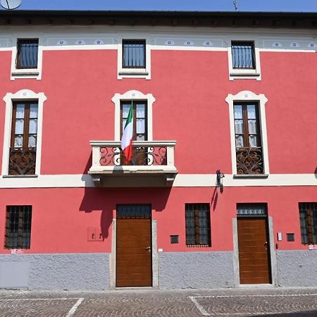 B&B Del Corso Castano Primo ภายนอก รูปภาพ