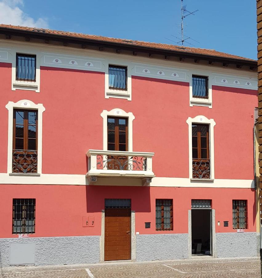 B&B Del Corso Castano Primo ภายนอก รูปภาพ