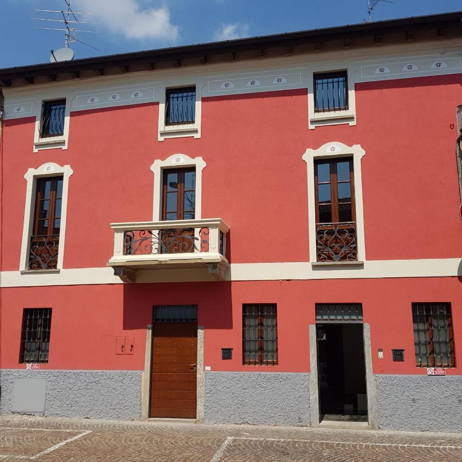 B&B Del Corso Castano Primo ภายนอก รูปภาพ